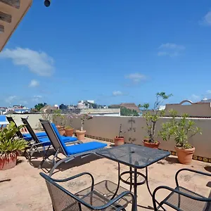 Boutique Delfin 5th Avenue Hotel
